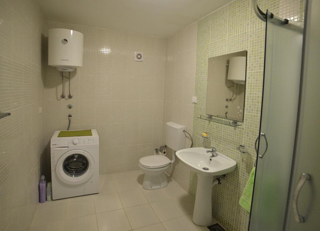 Apartments Kuljace Свети Стефан Екстериор снимка