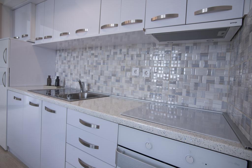Apartments Kuljace Свети Стефан Екстериор снимка