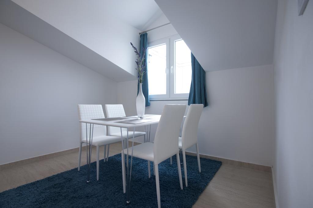 Apartments Kuljace Свети Стефан Екстериор снимка