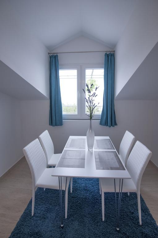 Apartments Kuljace Свети Стефан Екстериор снимка