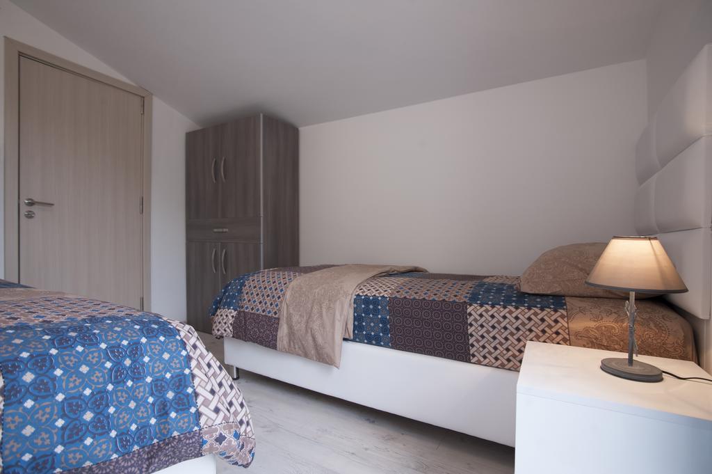 Apartments Kuljace Свети Стефан Екстериор снимка