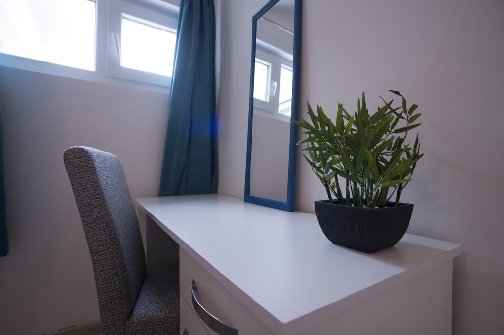 Apartments Kuljace Свети Стефан Екстериор снимка